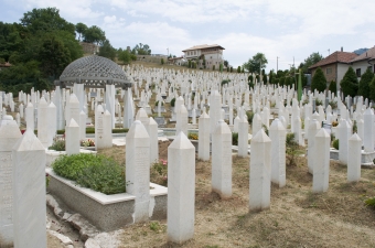 サラエヴォの墓地は、かつてオリンピックのスタジアムだった