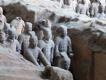 20世紀最大の考古学的発見と言われる兵馬俑と秦の始皇帝の陵墓の謎