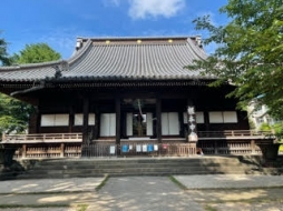 上野の寛永寺に残っている亀趺