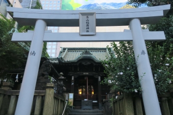 品川駅の高山稲荷神社にある石灯籠のおしゃもじさまとキリシタン禁教