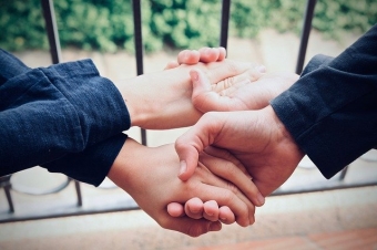 楽に生きて穏やかに死ぬために改めて考え直したい「布施行」