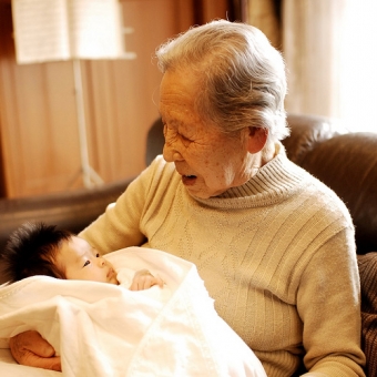 私が祖母の葬儀に参列しなかった理由と、葬儀で号泣した従姉妹との決定的な違い