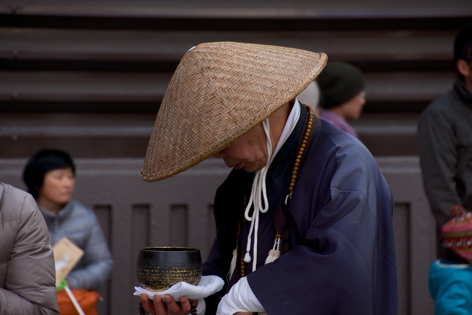 僧侶が不要になりつつある理由とは？葬式以外に僧侶がすべきこととは？